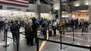 Read more about the article Winter storm complicating holiday travel plans