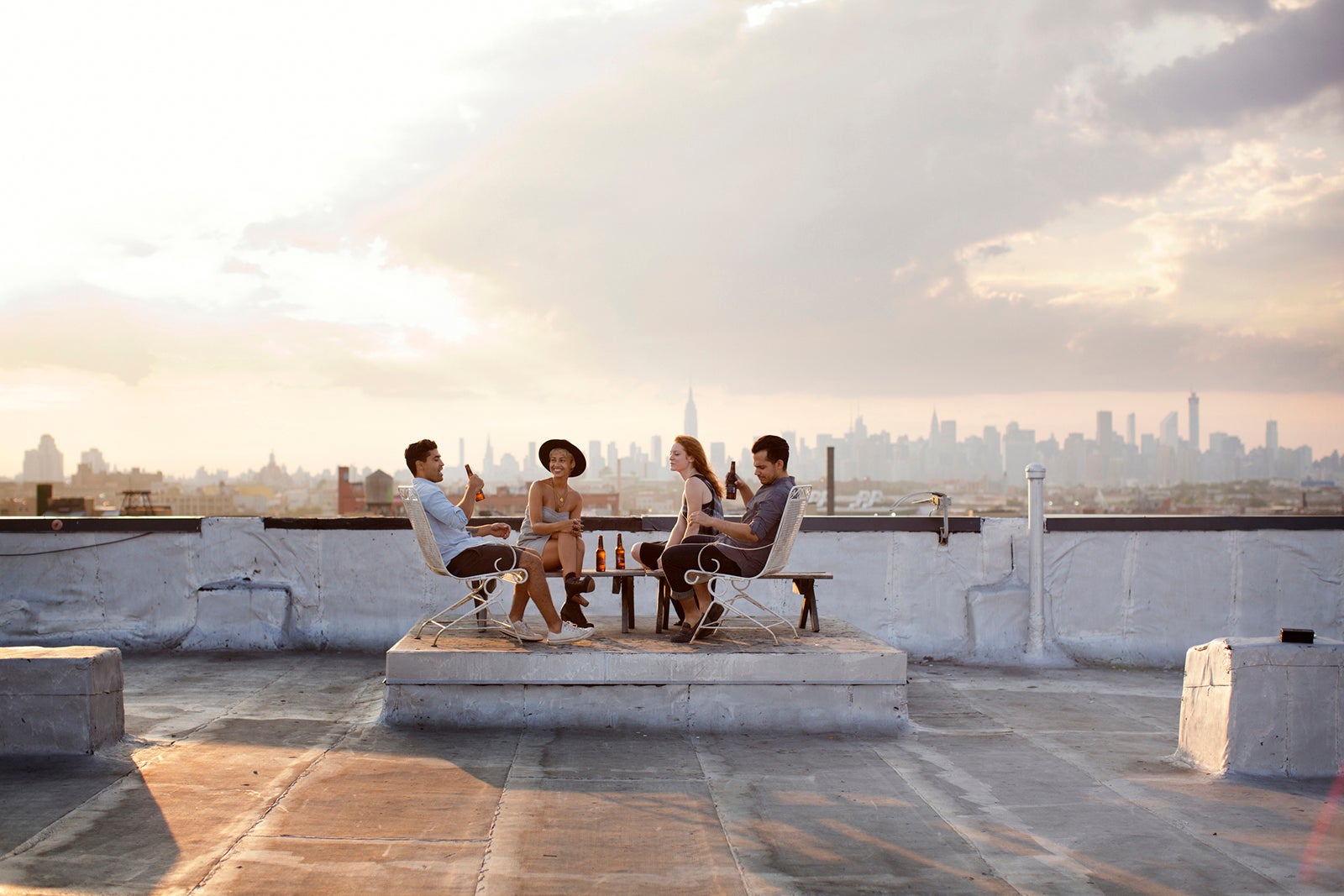 Read more about the article How to split travel costs with friends and family